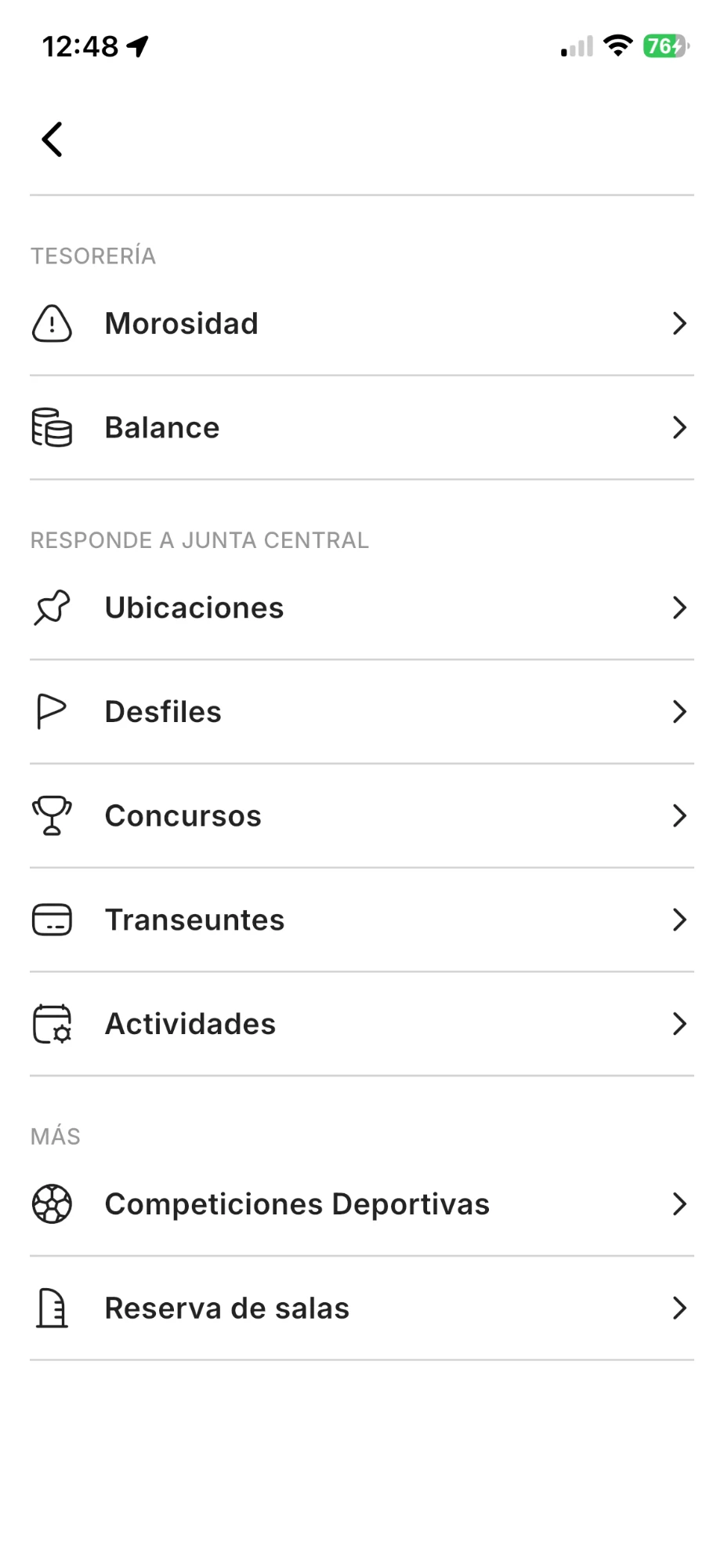 Menú del colectivo en la app con Reserva de salas dentro del bloque Más